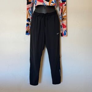Nike Women's Dri-Fit Black Athletic Running Pants Size Small